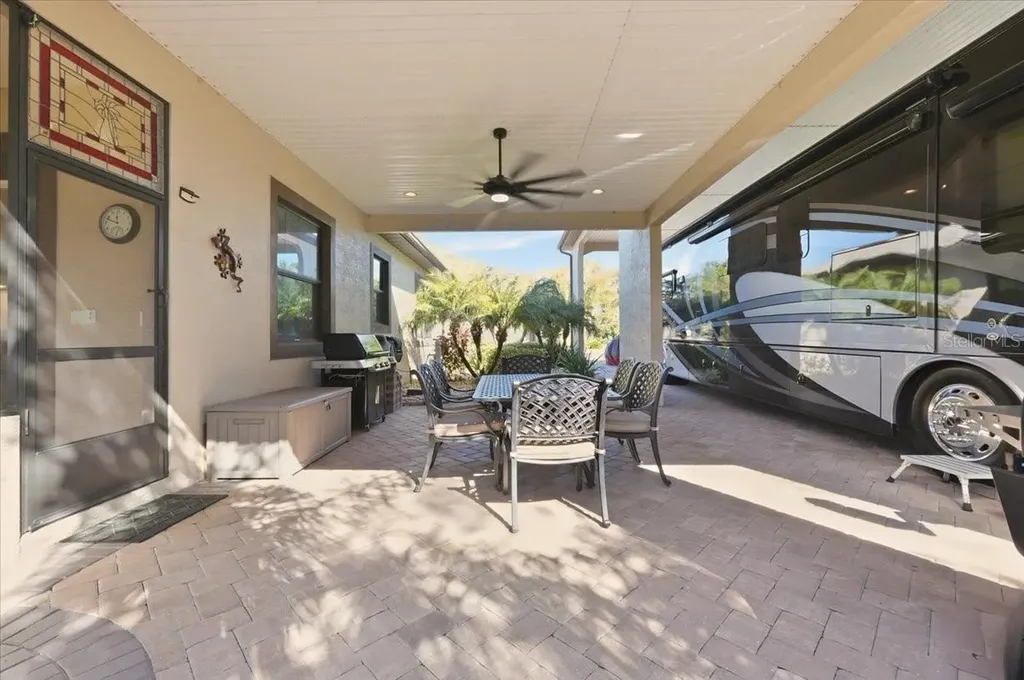 733 Meandering Way Polk City FL 33868