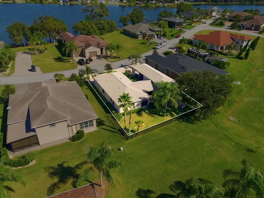 733 Meandering Way Polk City FL 33868