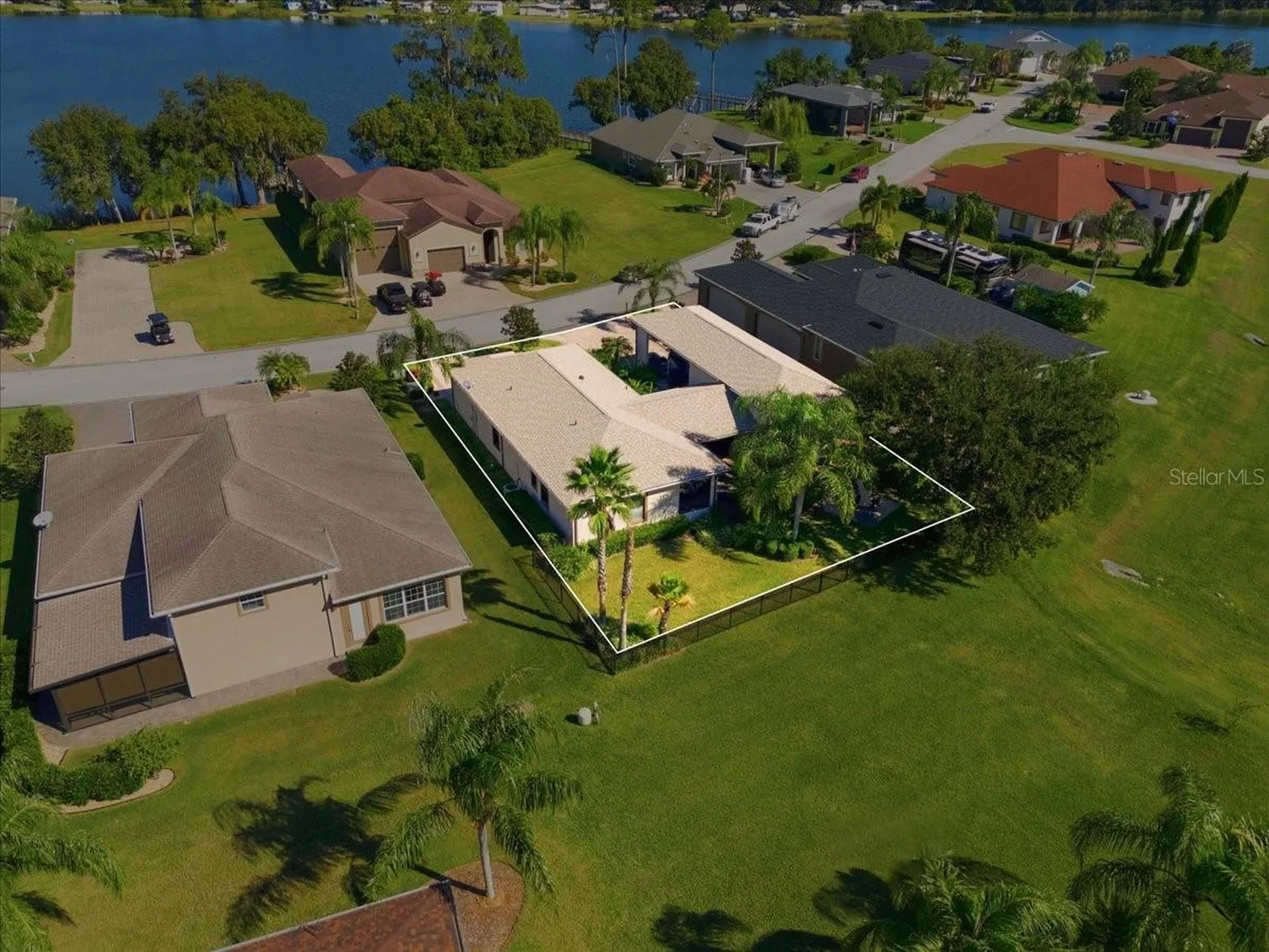 733 Meandering Way Polk City FL 33868