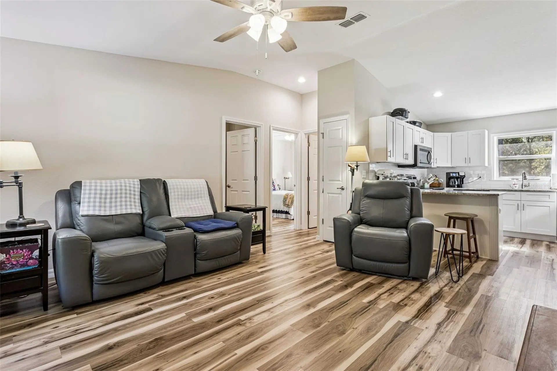 61 Guava Trail Ocklawaha FL 32179