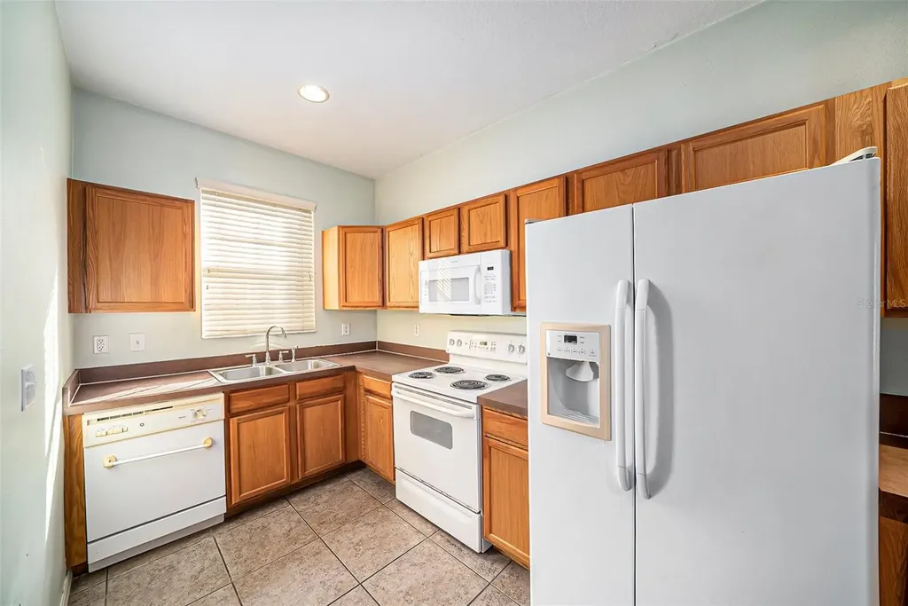 1965 Fiesta Ridge Court Tampa FL 33604