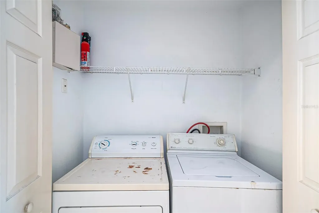 1965 Fiesta Ridge Court Tampa FL 33604