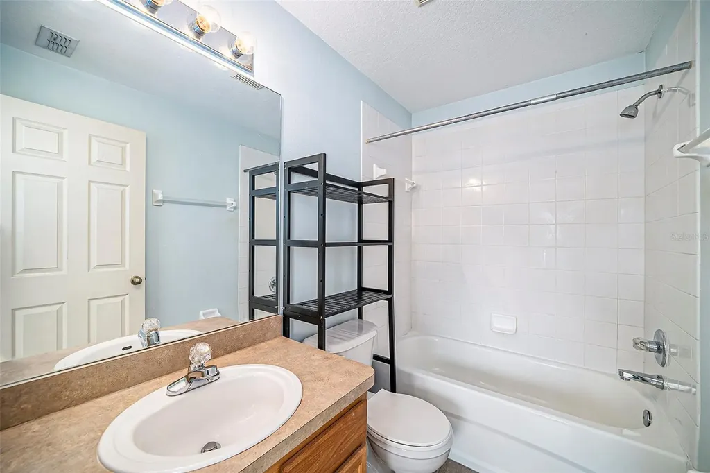 1965 Fiesta Ridge Court Tampa FL 33604