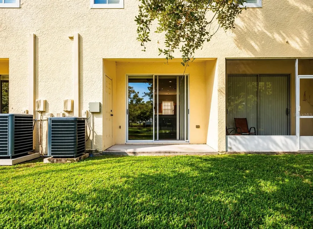 1965 Fiesta Ridge Court Tampa FL 33604