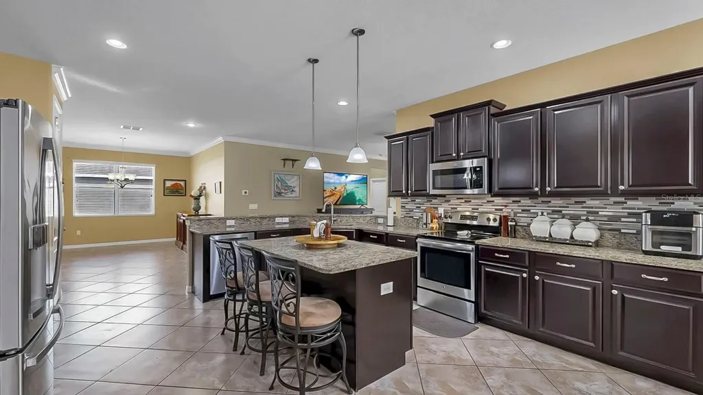2434 Dakota Rock Drive Ruskin FL 33570