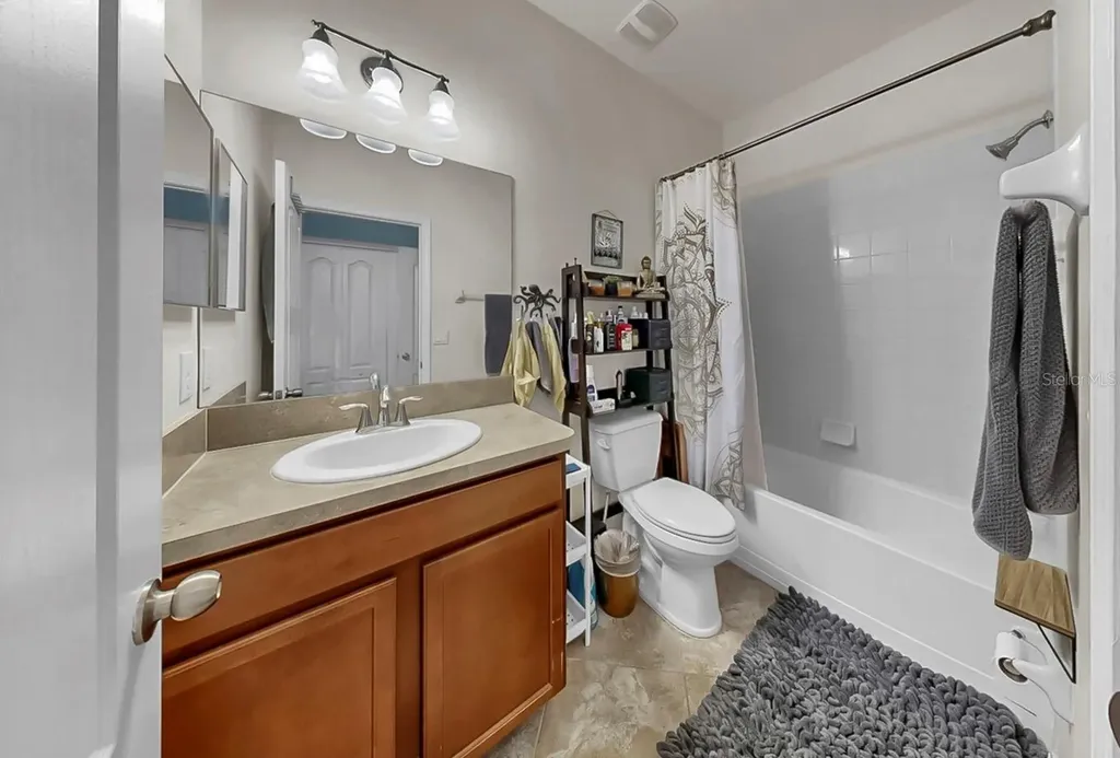 2434 Dakota Rock Drive Ruskin FL 33570