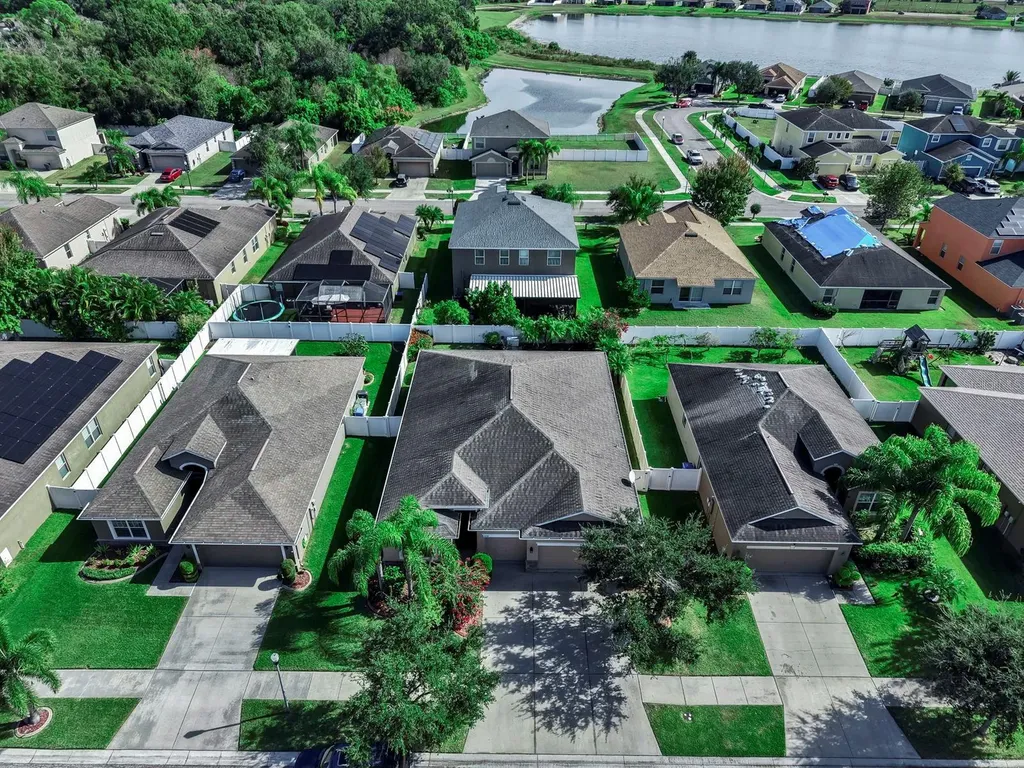 2434 Dakota Rock Drive Ruskin FL 33570
