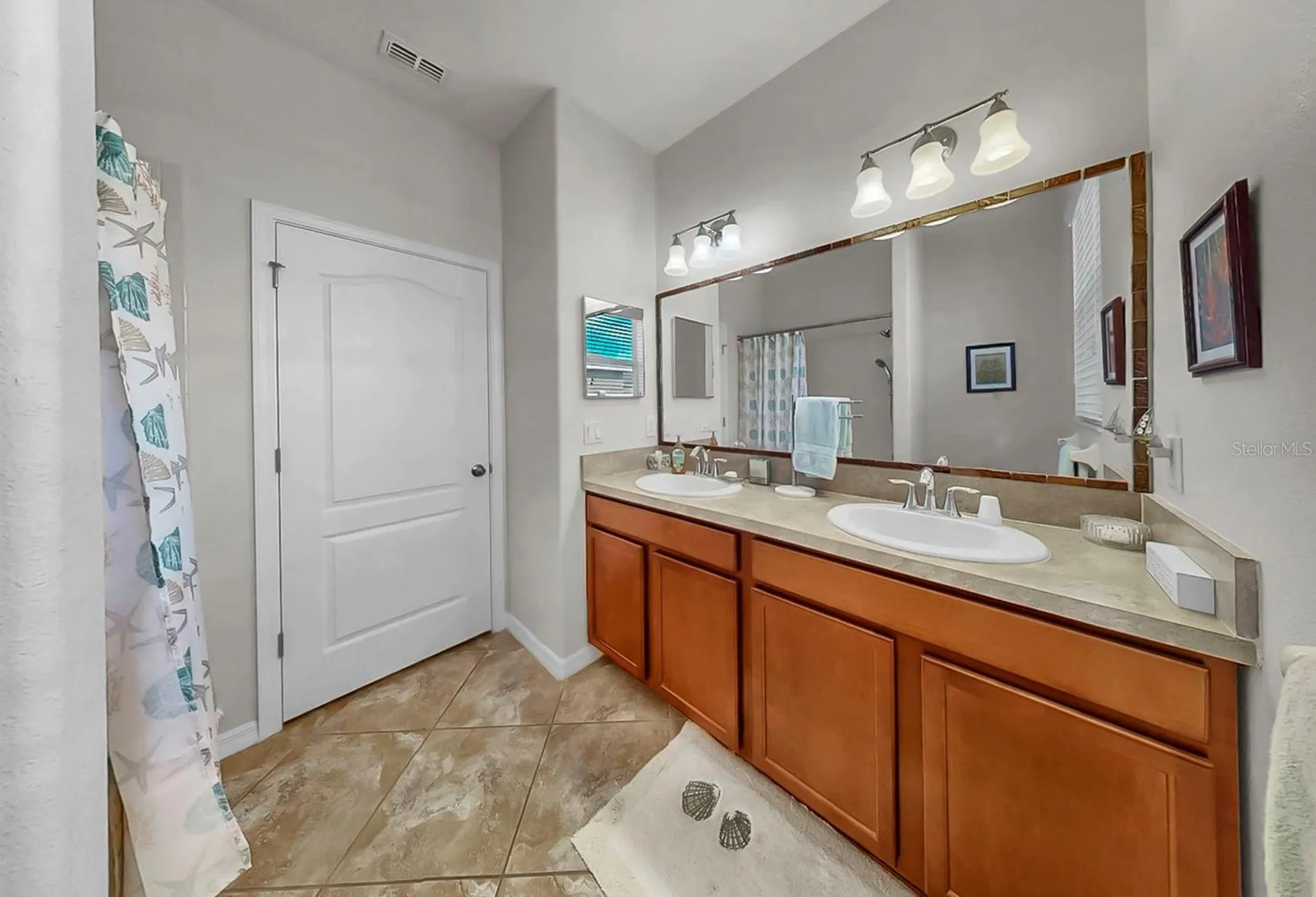 2434 Dakota Rock Drive Ruskin FL 33570