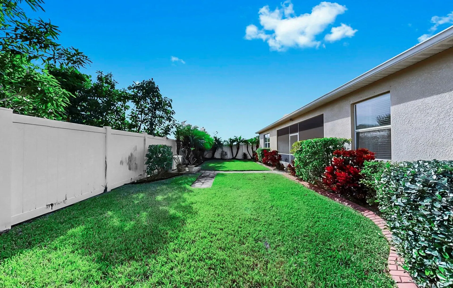 2434 Dakota Rock Drive Ruskin FL 33570