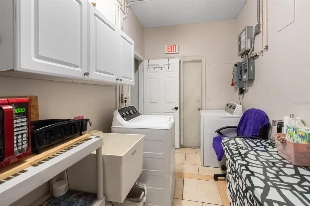 4900 33rd Avenue N St Petersburg FL 33710