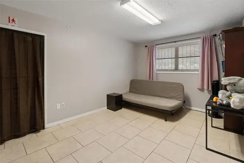 4900 33rd Avenue N St Petersburg FL 33710