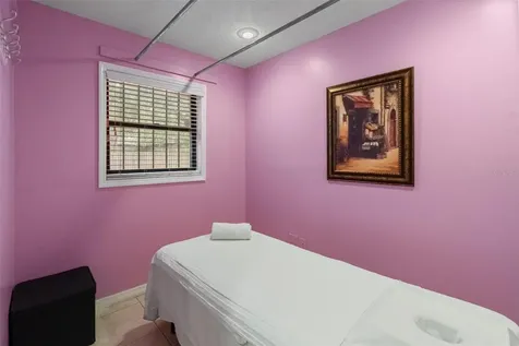 4900 33rd Avenue N St Petersburg FL 33710