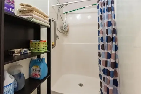 4900 33rd Avenue N St Petersburg FL 33710