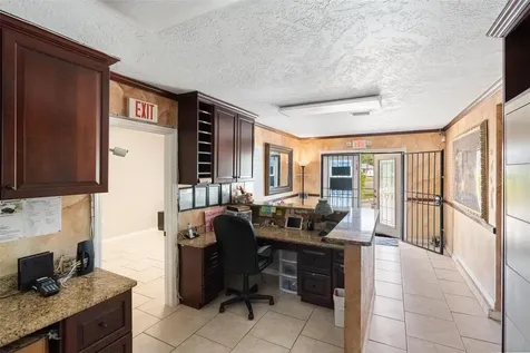 4900 33rd Avenue N St Petersburg FL 33710