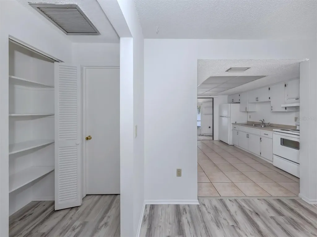 662 Substation Road Venice FL 34285