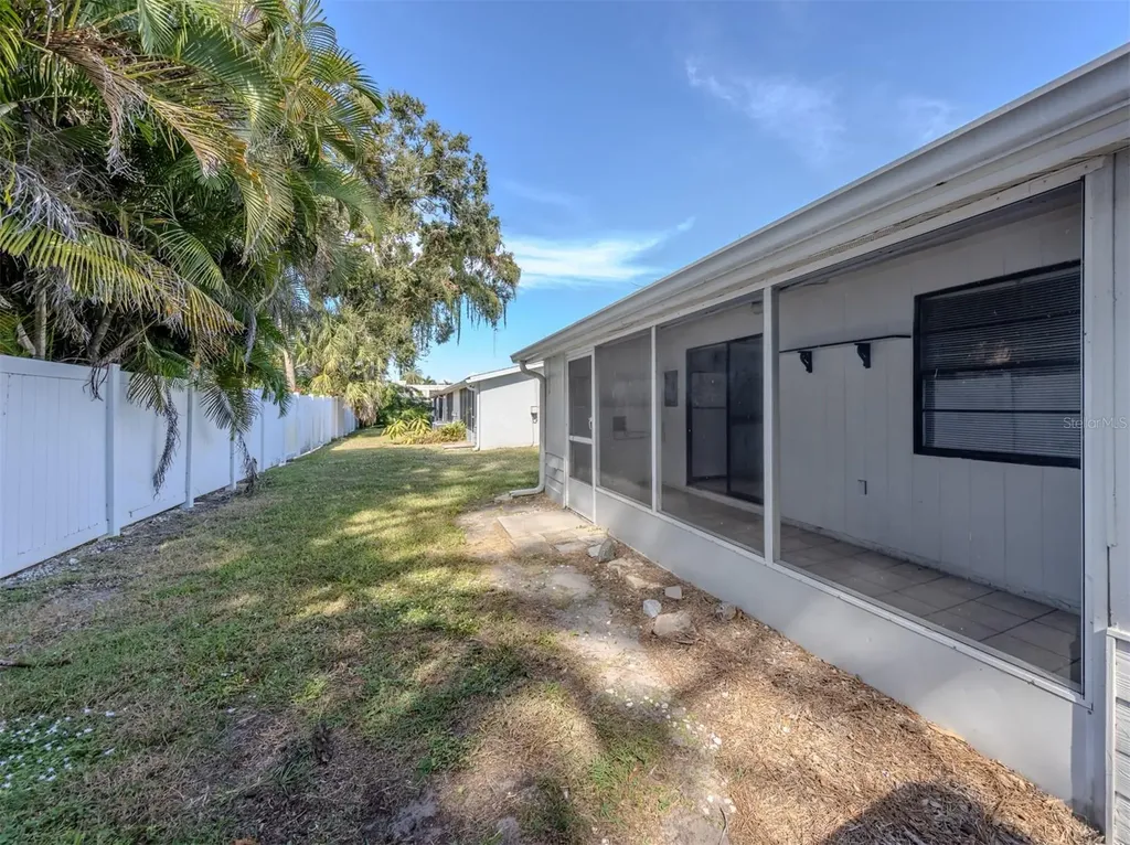 662 Substation Road Venice FL 34285