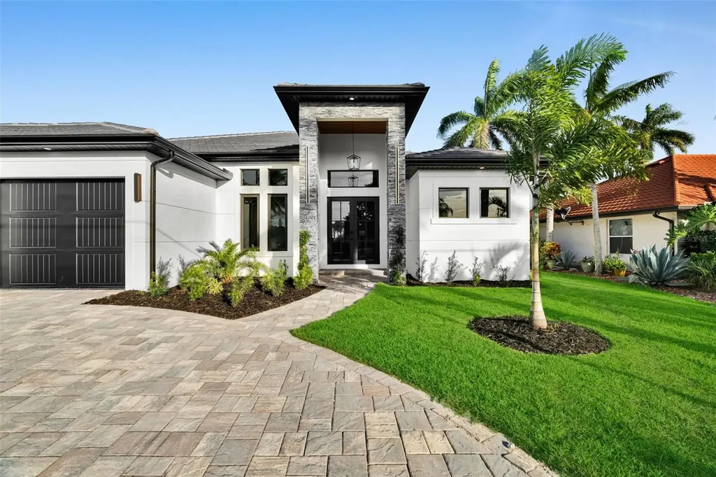 3829 SW 20th Avenue Cape Coral FL 33914