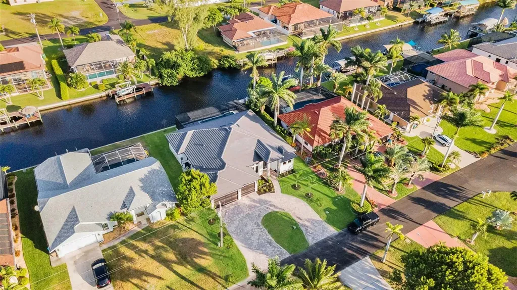 3829 SW 20th Avenue Cape Coral FL 33914