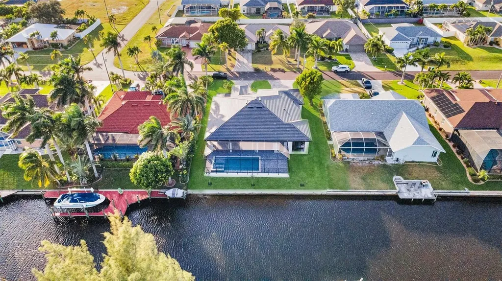 3829 SW 20th Avenue Cape Coral FL 33914