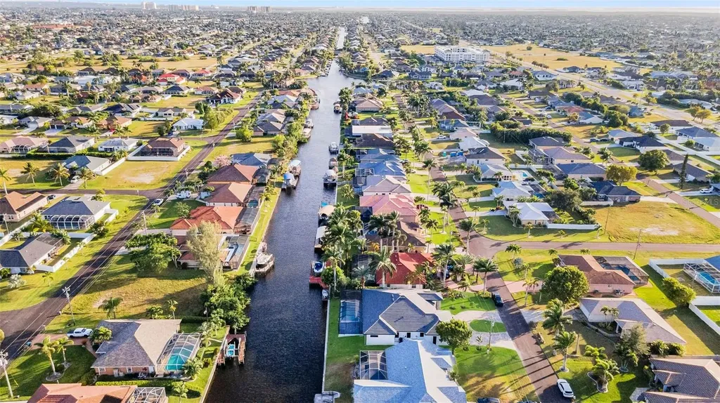 3829 SW 20th Avenue Cape Coral FL 33914
