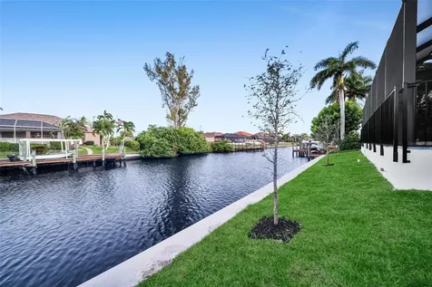 3829 SW 20th Avenue Cape Coral FL 33914