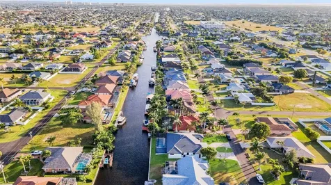 3829 SW 20th Avenue Cape Coral FL 33914