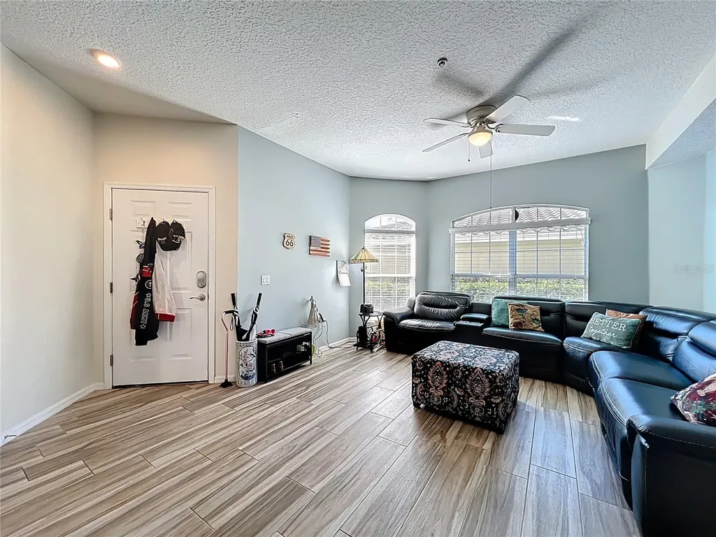 676 Sandy Neck Lane Altamonte Springs FL 32714
