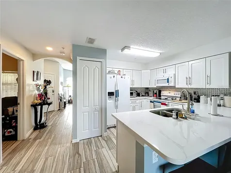 676 Sandy Neck Lane Altamonte Springs FL 32714