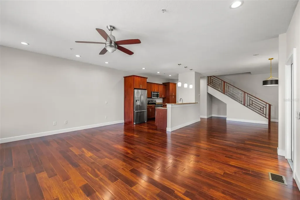 113 S Newport Avenue Tampa FL 33606