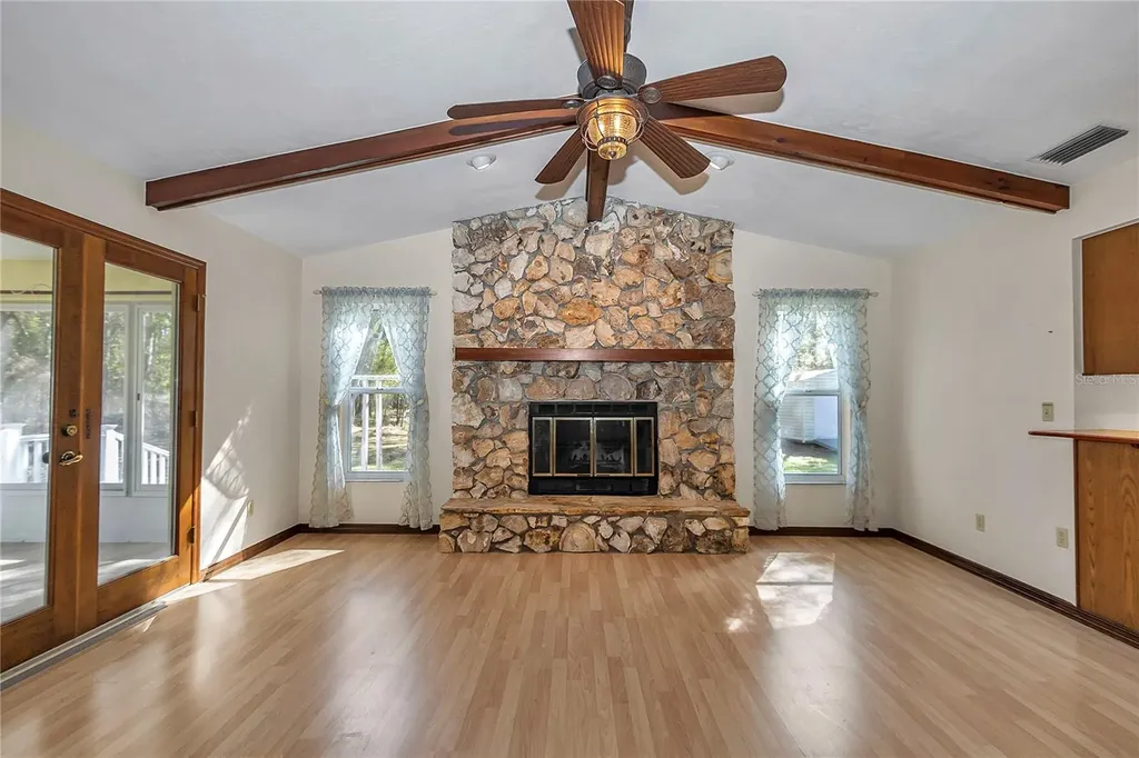 18012 SW 68 Loop Dunnellon FL 34432