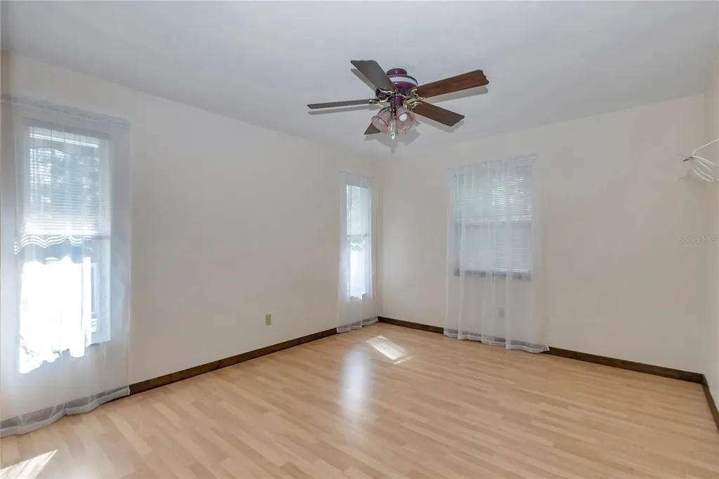 18012 SW 68 Loop Dunnellon FL 34432