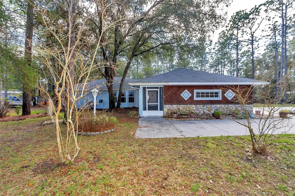 18012 SW 68 Loop Dunnellon FL 34432