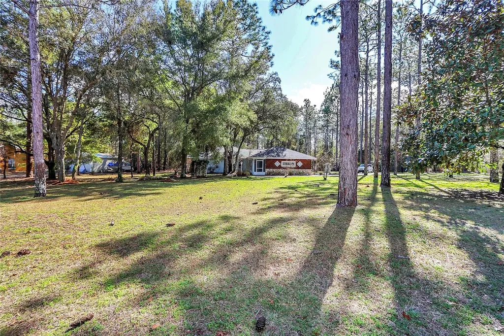 18012 SW 68 Loop Dunnellon FL 34432
