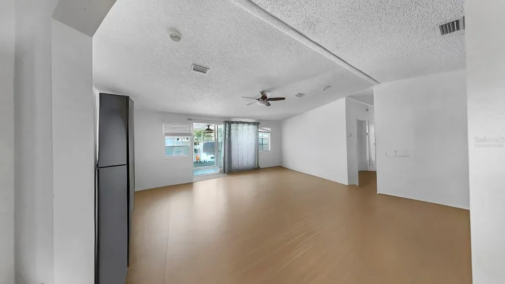 601 8th Court SE Ruskin FL 33570