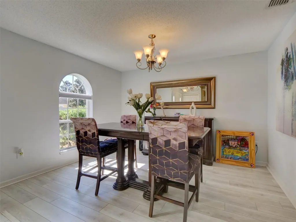 121 W Fiesta Key Loop Deland FL 32720