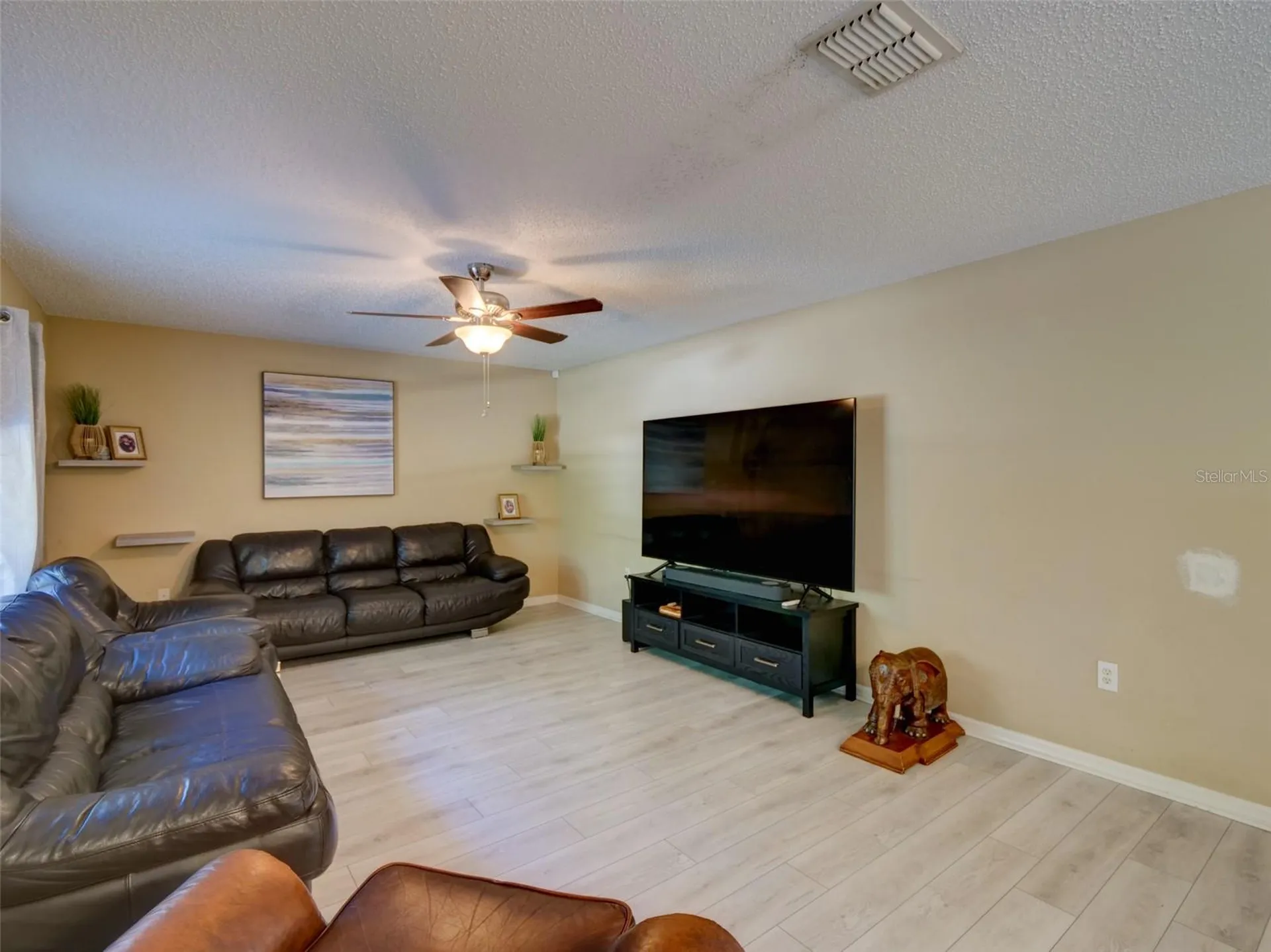 121 W Fiesta Key Loop Deland FL 32720