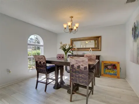 121 W Fiesta Key Loop Deland FL 32720
