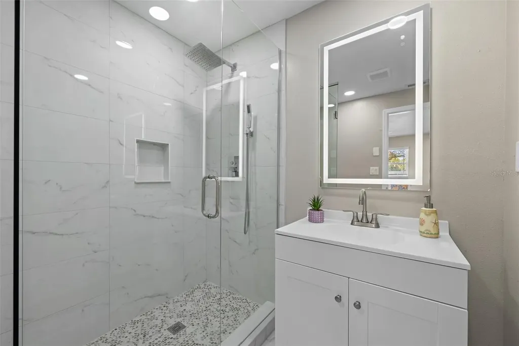 2506 Bay Boulevard Indian Rocks Beach FL 33785