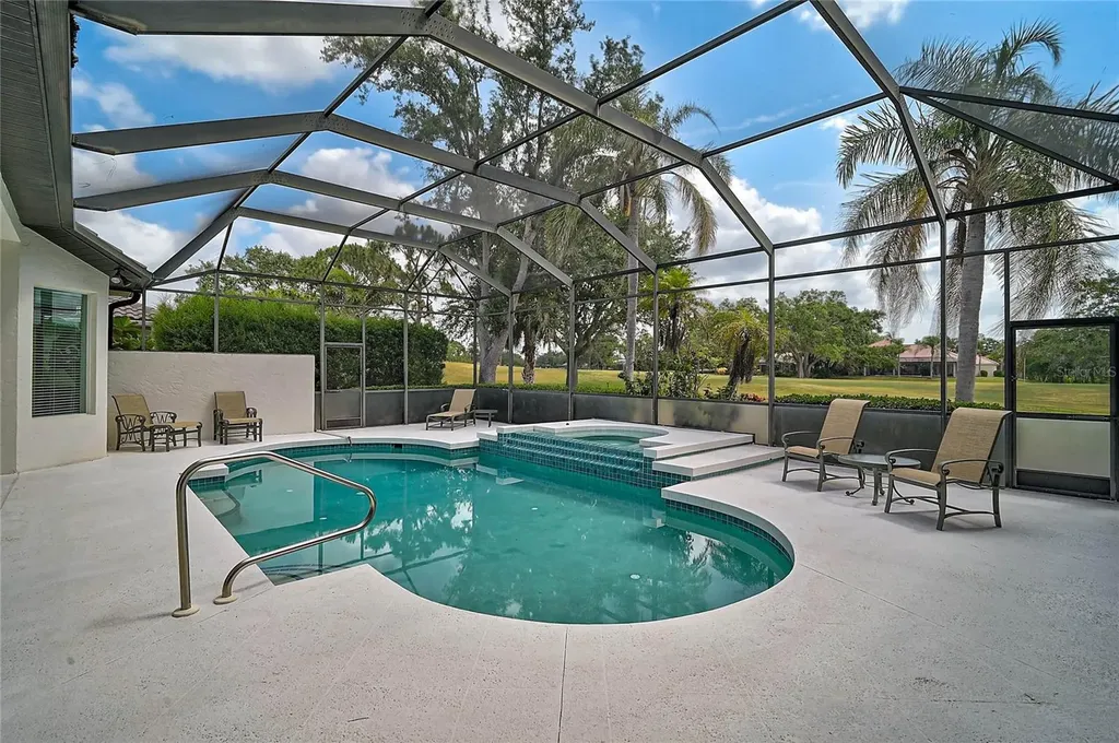 2111 Muskogee Trail Nokomis FL 34275