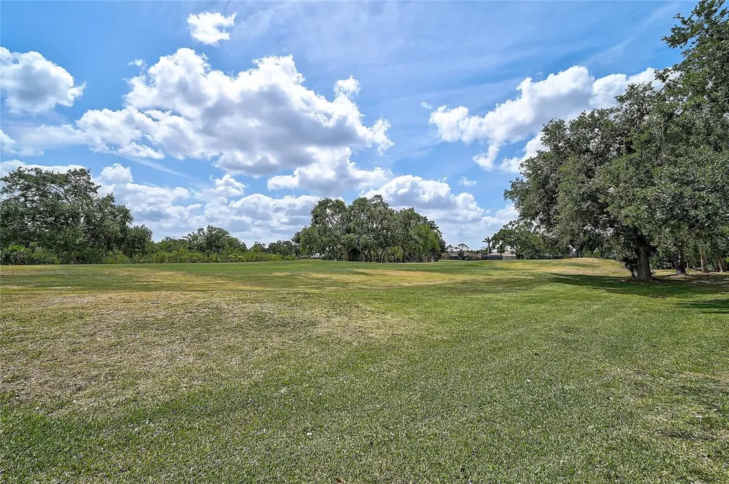 2111 Muskogee Trail Nokomis FL 34275