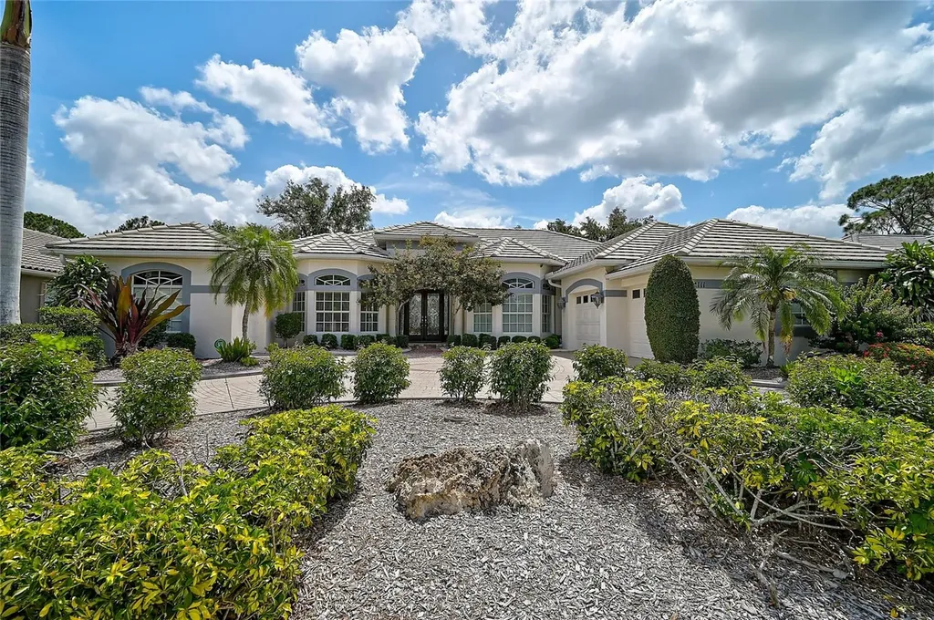 2111 Muskogee Trail Nokomis FL 34275