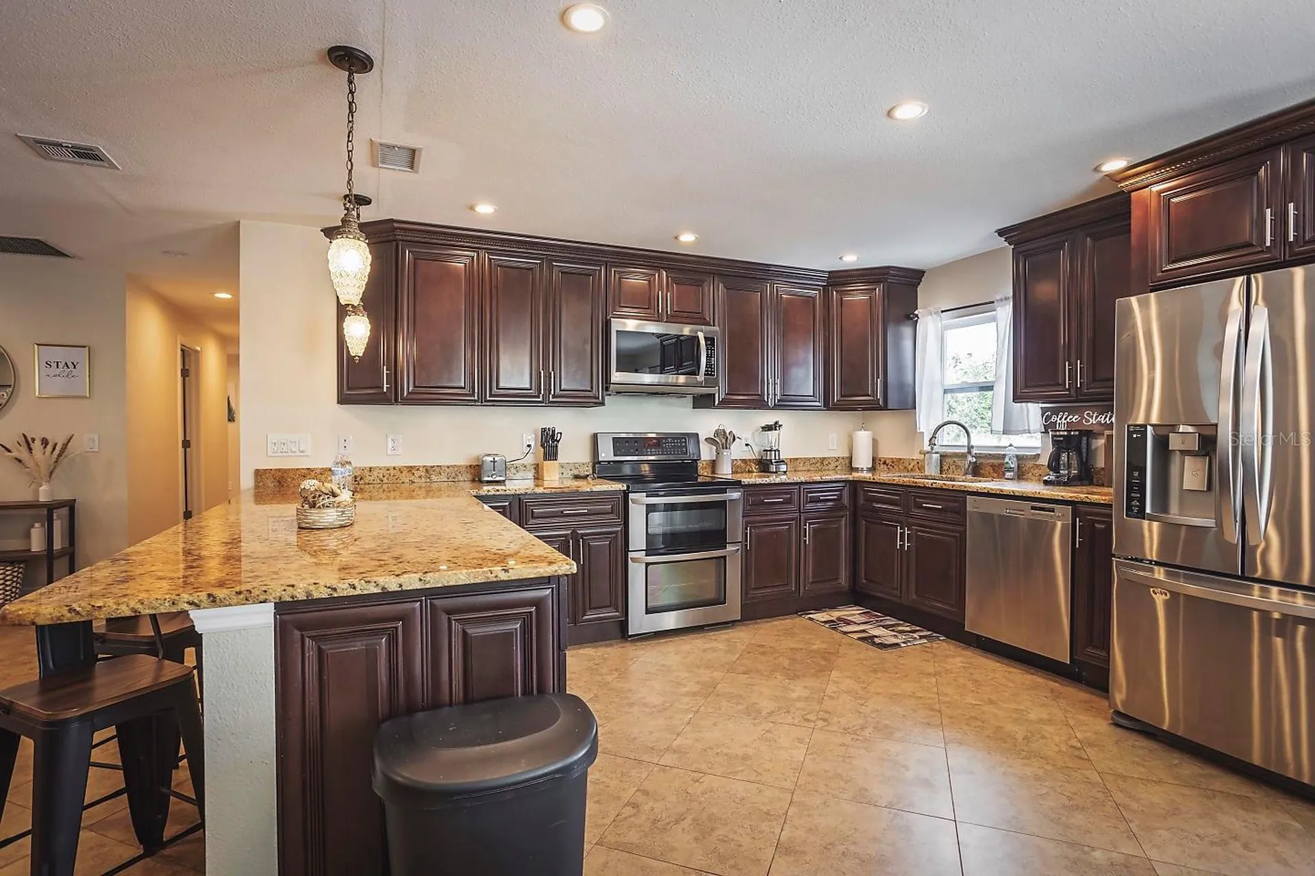 2614 Fairview Avenue Seffner FL 33584