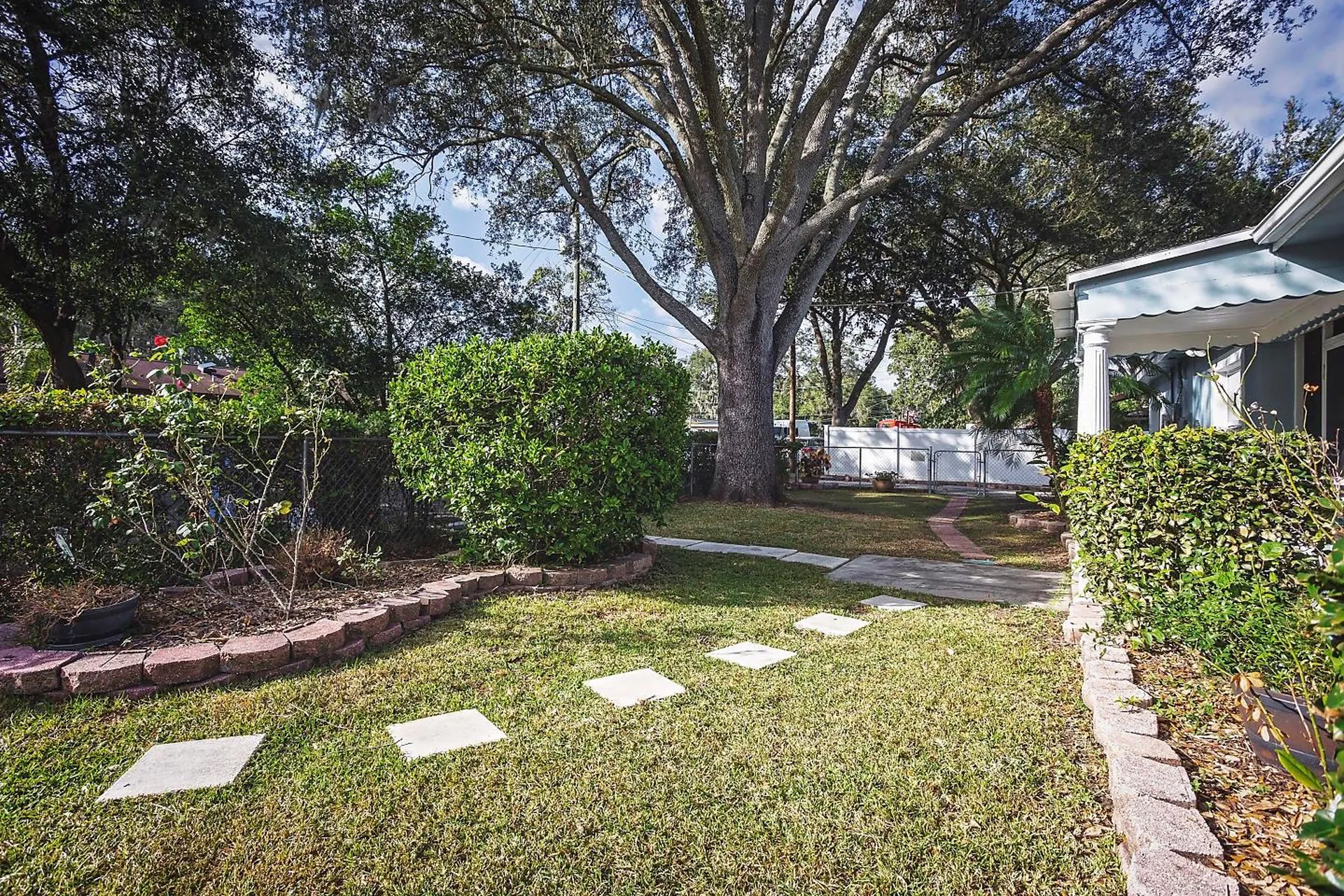 2614 Fairview Avenue Seffner FL 33584