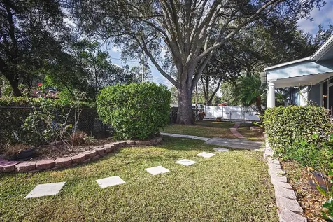 2614 Fairview Avenue Seffner FL 33584