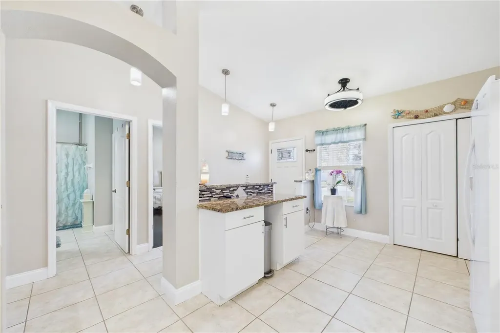 1031 Grand Hickory Circle Daytona Beach FL 32117