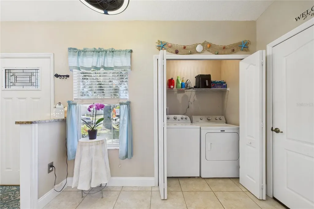 1031 Grand Hickory Circle Daytona Beach FL 32117