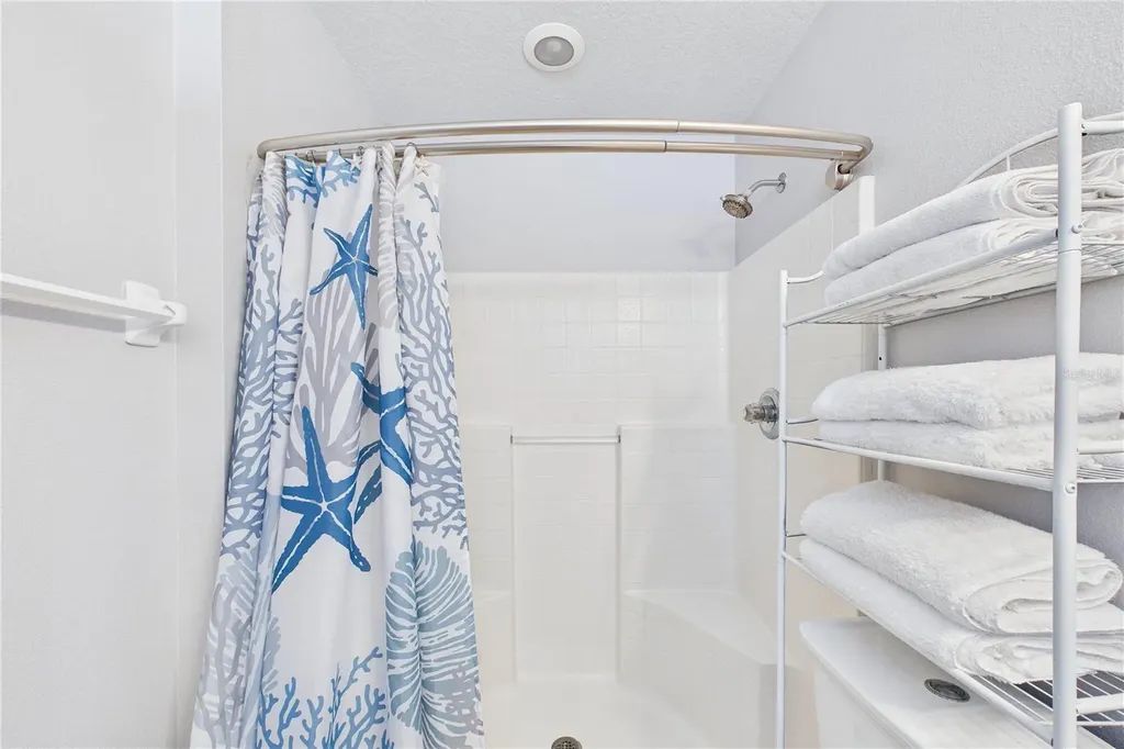 1031 Grand Hickory Circle Daytona Beach FL 32117