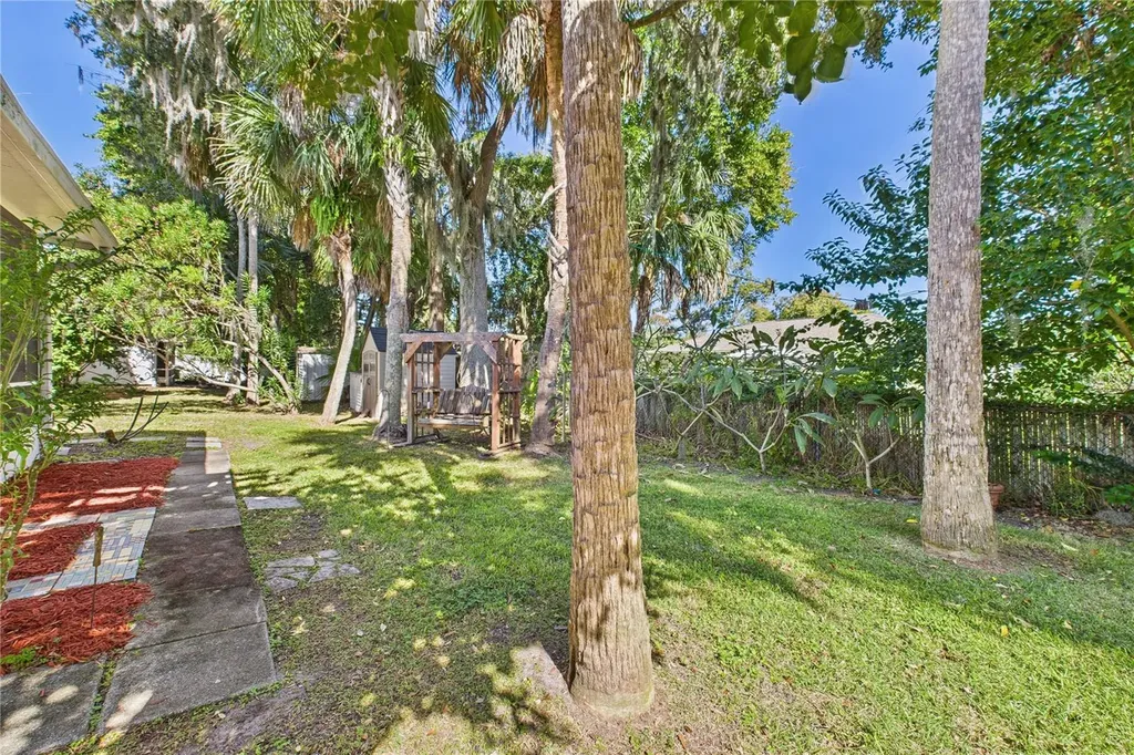 1031 Grand Hickory Circle Daytona Beach FL 32117