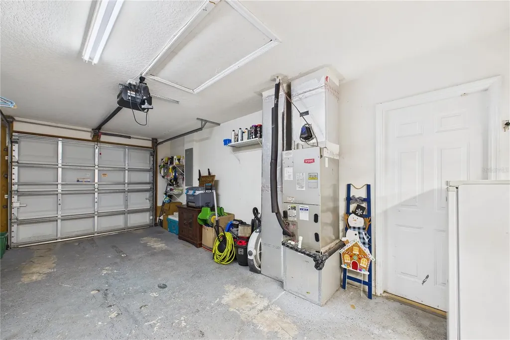 1031 Grand Hickory Circle Daytona Beach FL 32117