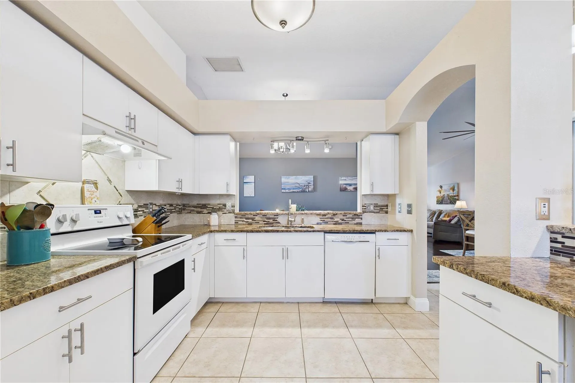 1031 Grand Hickory Circle Daytona Beach FL 32117